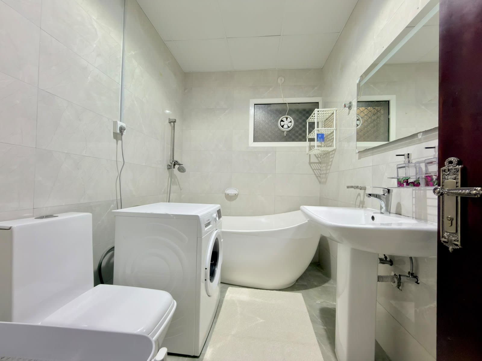 Fully Furnished Studio with Private Backyard — Opposite Mushrif Mall - photo 17