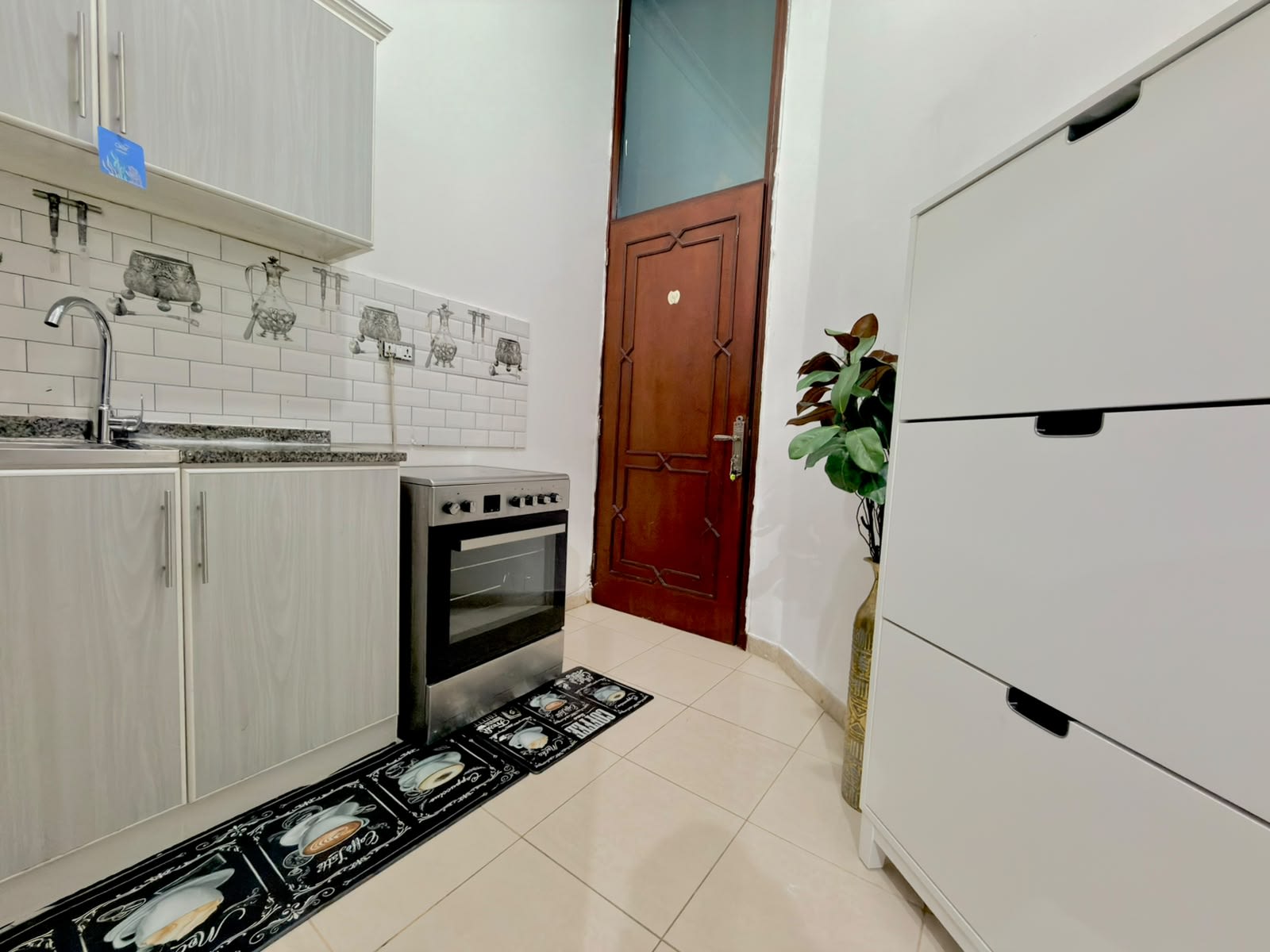 Fully Furnished Studio with Private Backyard — Opposite Mushrif Mall - photo 15