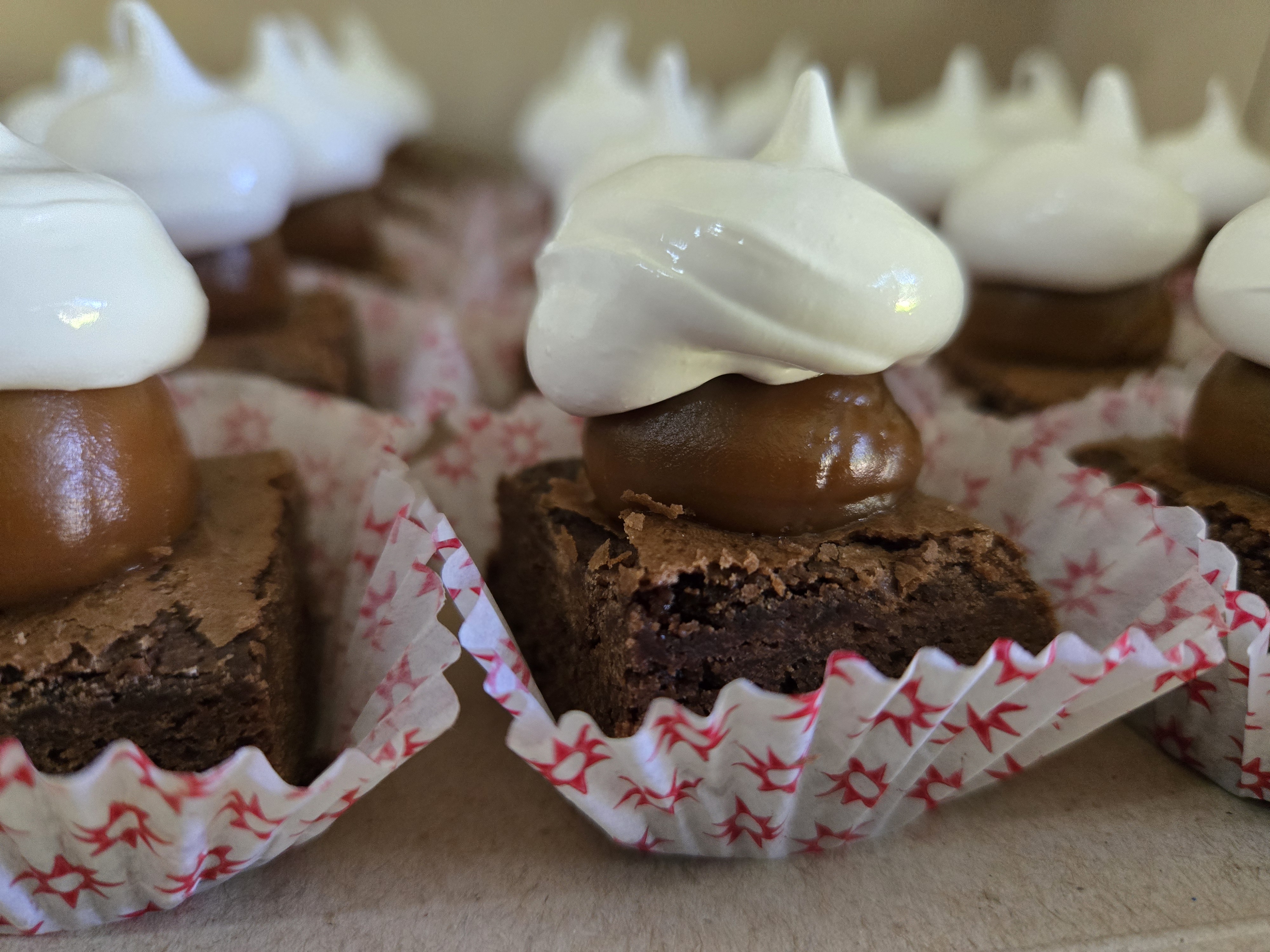 Marquise de chocolate con zoom