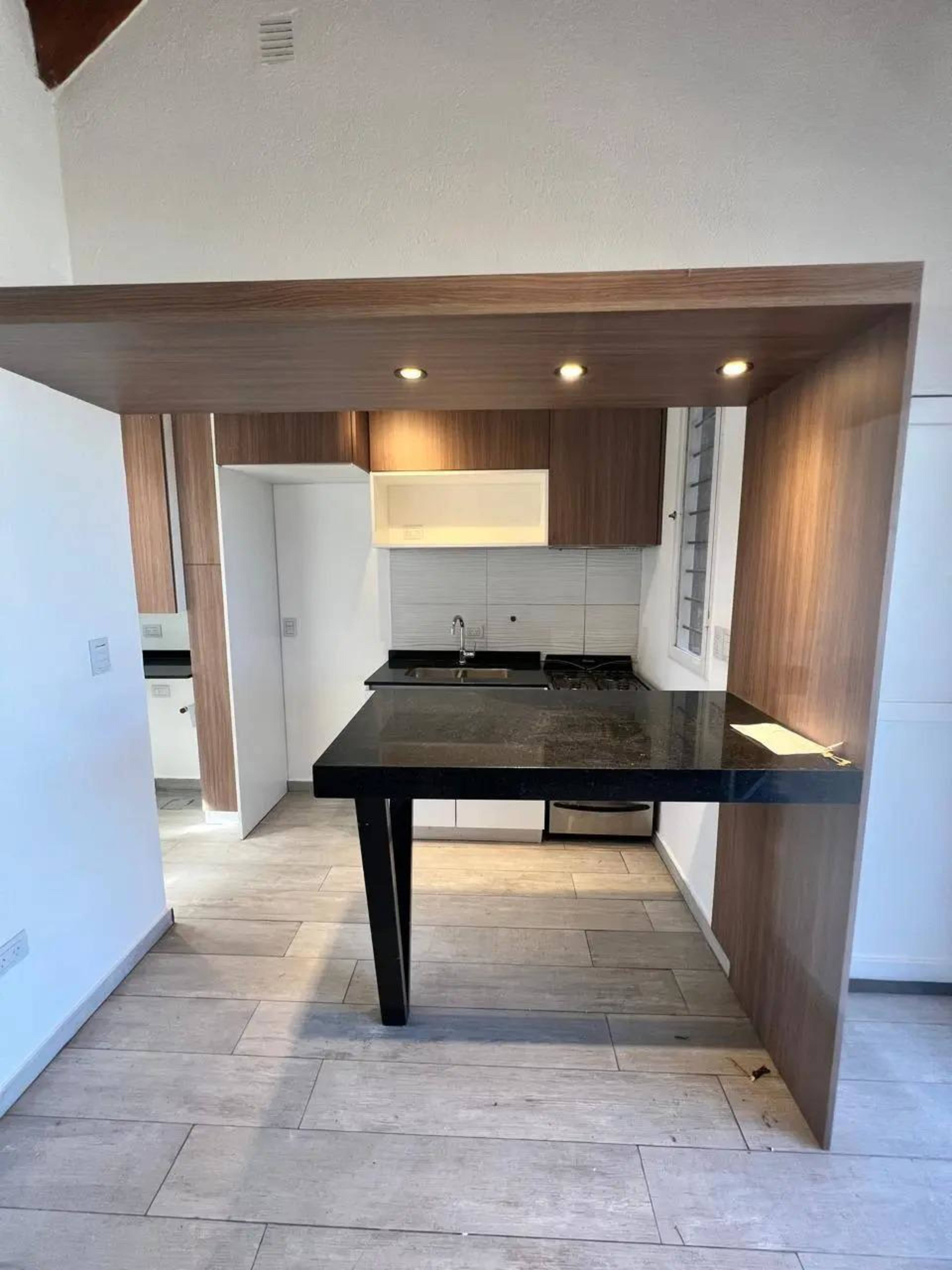 Depto Parravicini 2621 - extra