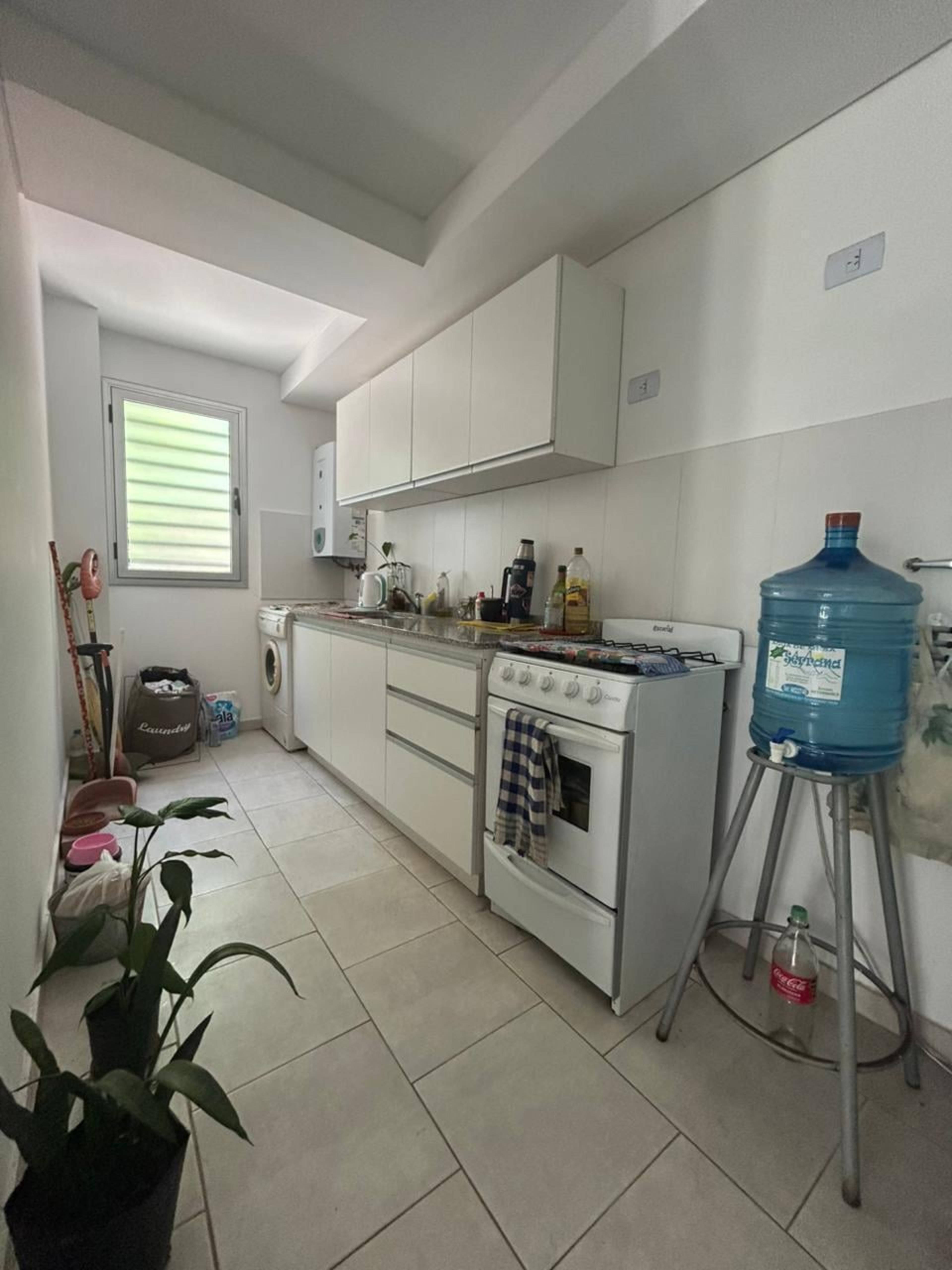 Depto Duarte Quiros 3206 - cocina