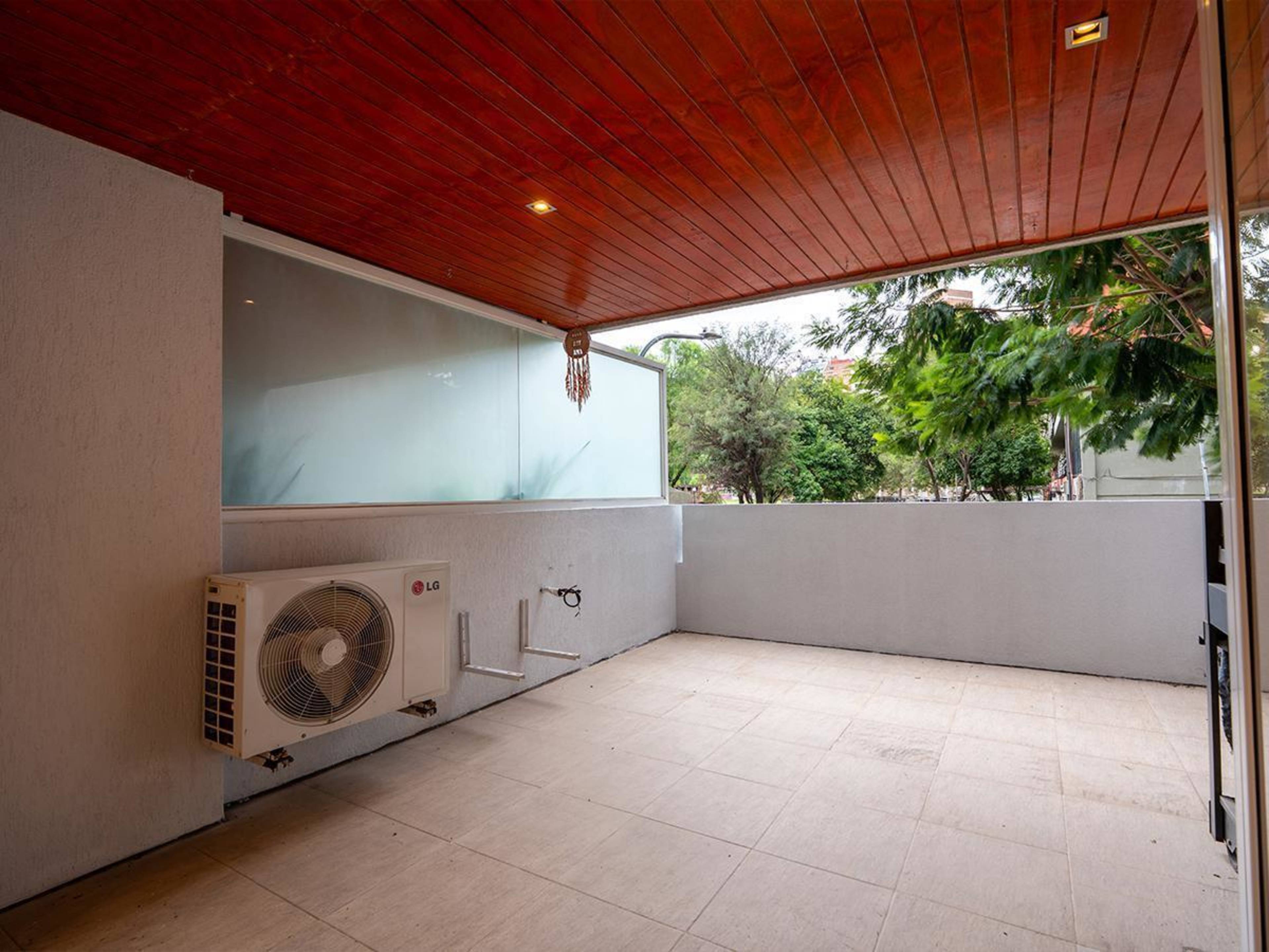 OPORTUNIDAD ÚNICA EN NUEVA CÓRDOBA - DEPTO 3 DORM 2 COCHERAS EDIF. CON AMENITIES - balcon