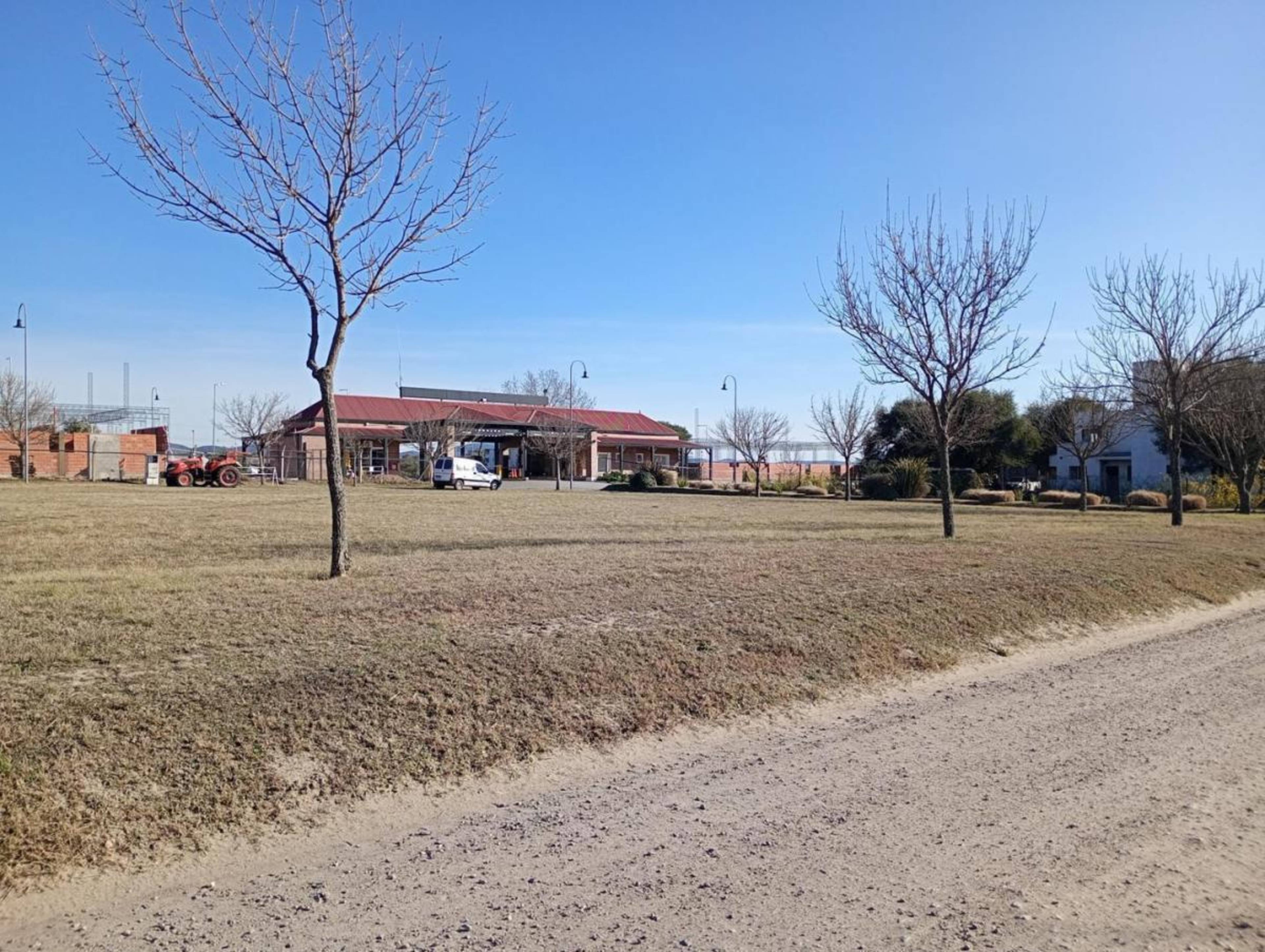 LOTE DE 2000 M² EN ESTACIÓN DEL CARMEN - NATURALEZA, PRIVACIDAD Y EXCELENTE UBICACIÓN - portada