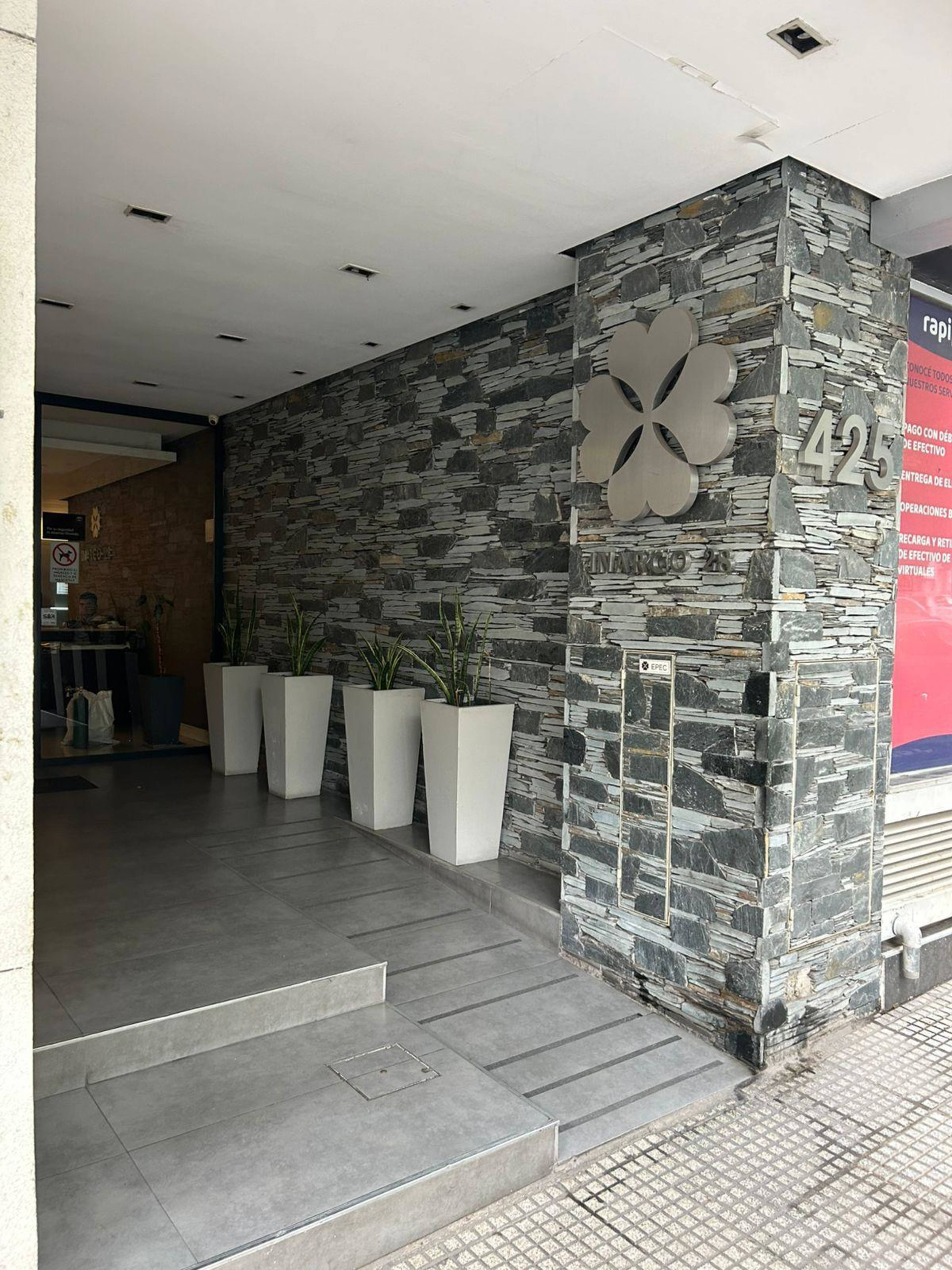 GENERAL PAZ DEPTO 1 DORM EN ALQUILER CON TERRAZA Y ASADOR - extra