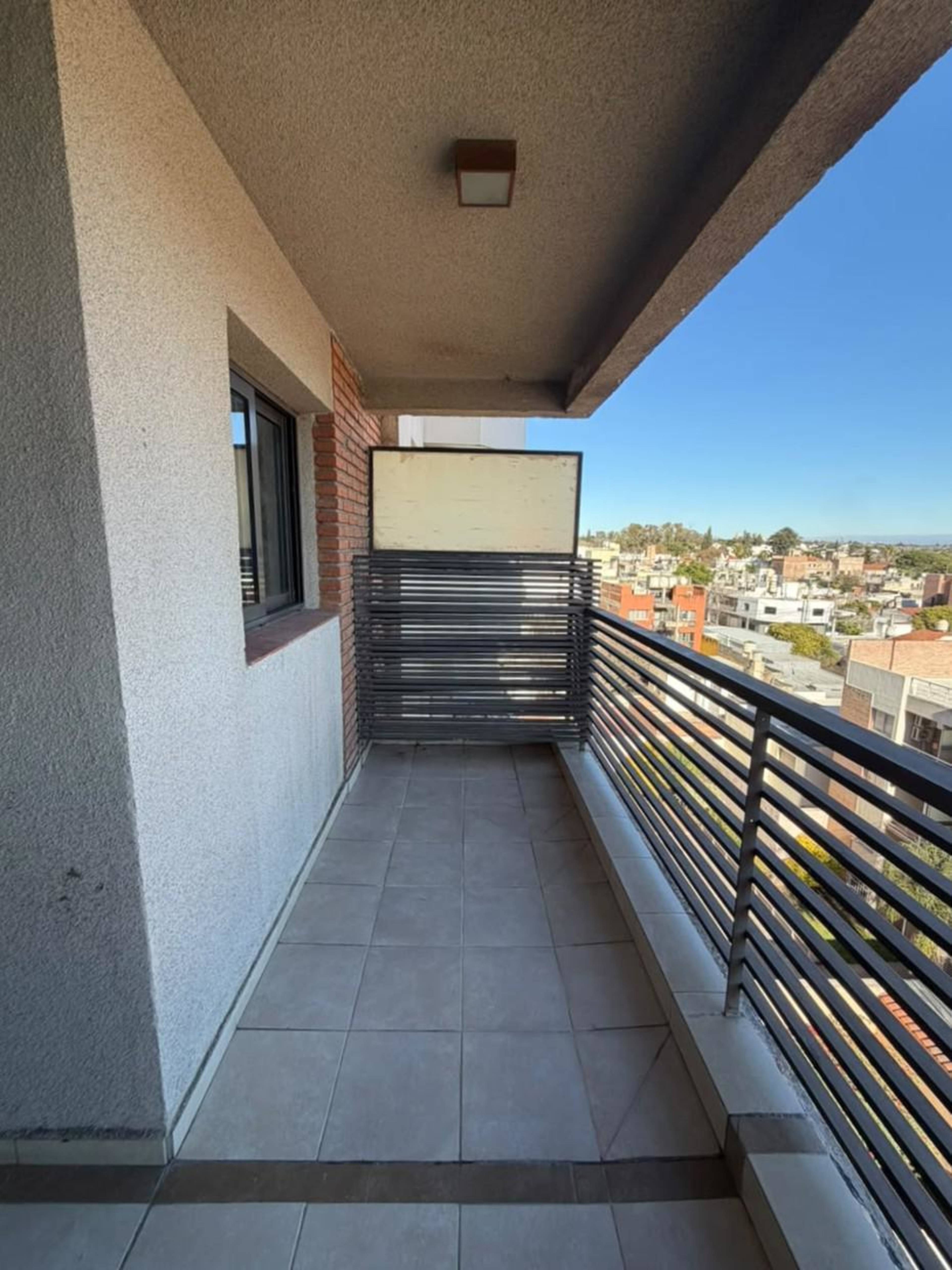 Depto Vélez Sarsfield 1352 - balcon
