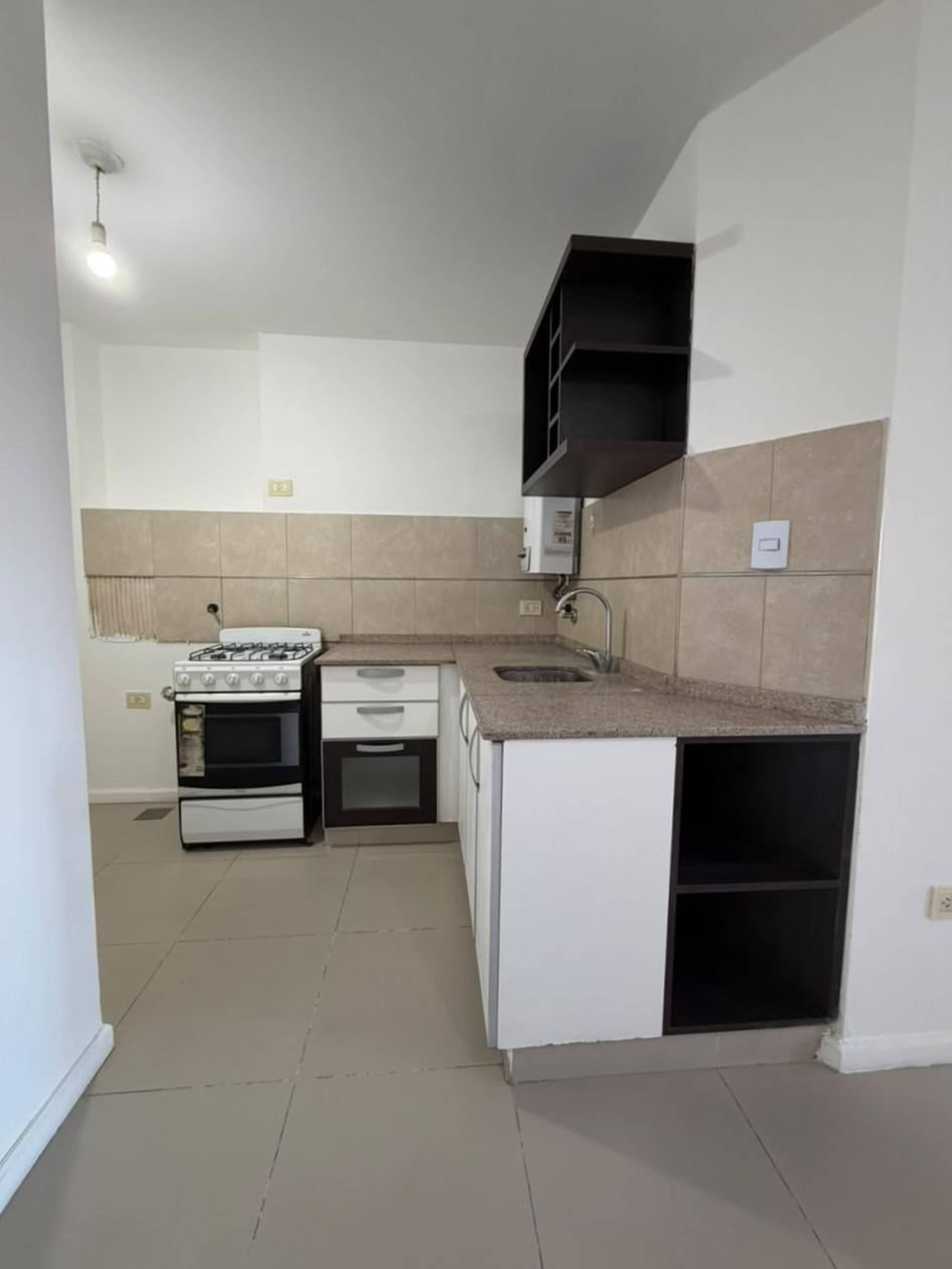 Depto Vélez Sarsfield 1352 - cocina