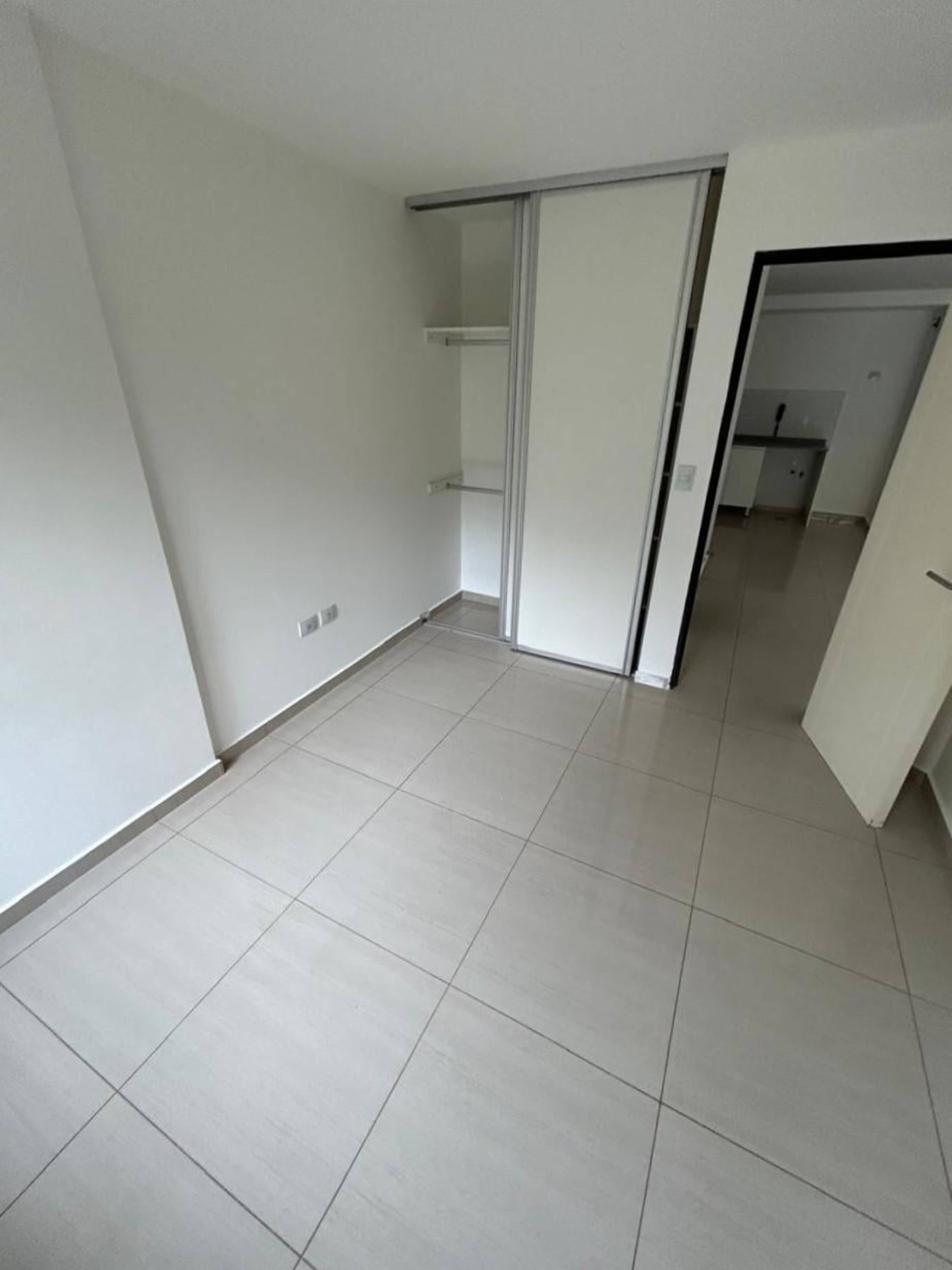 Depto Ambrosio Olmos 782 - habitacion