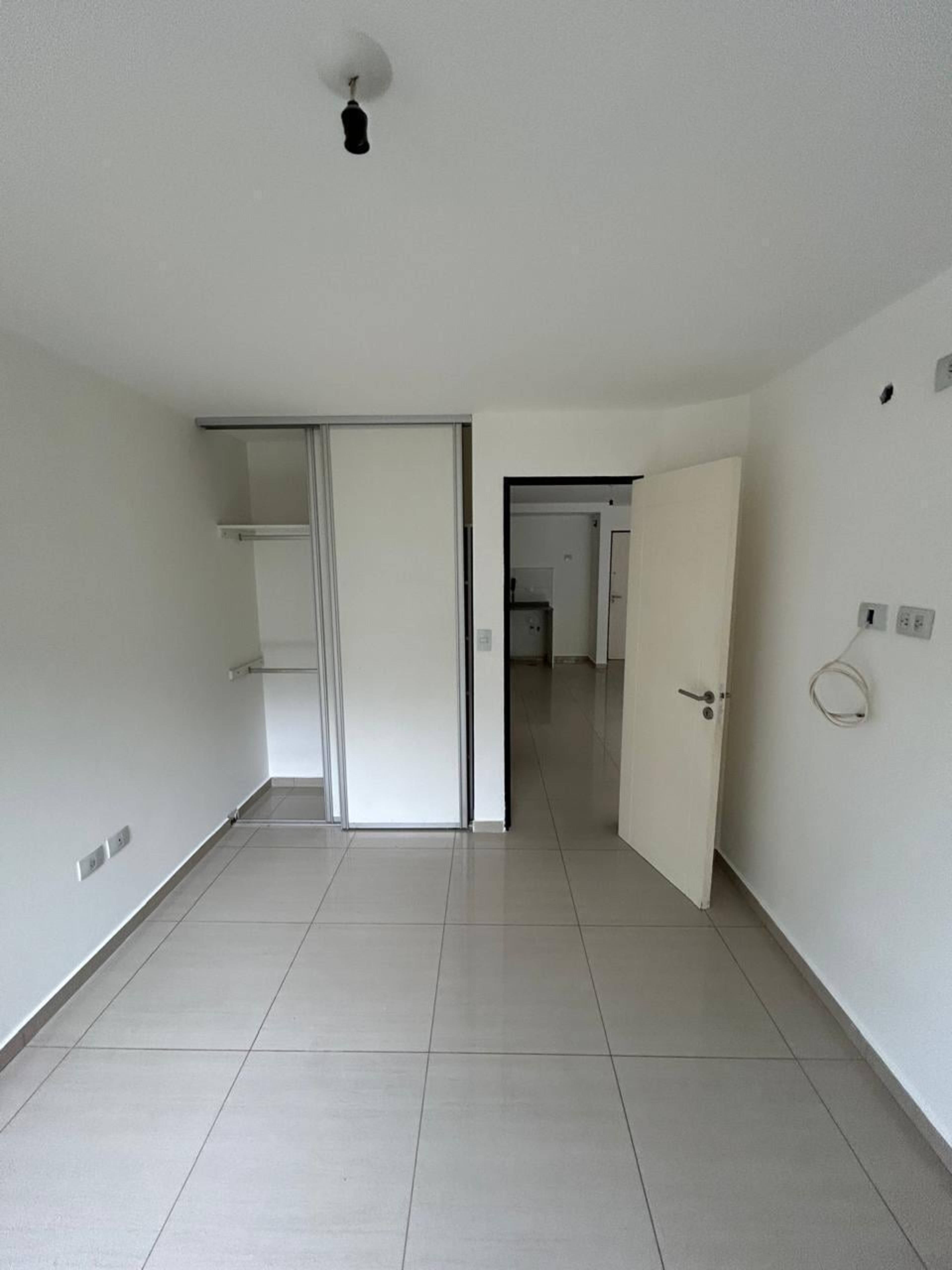 Depto Ambrosio Olmos 782 - extra