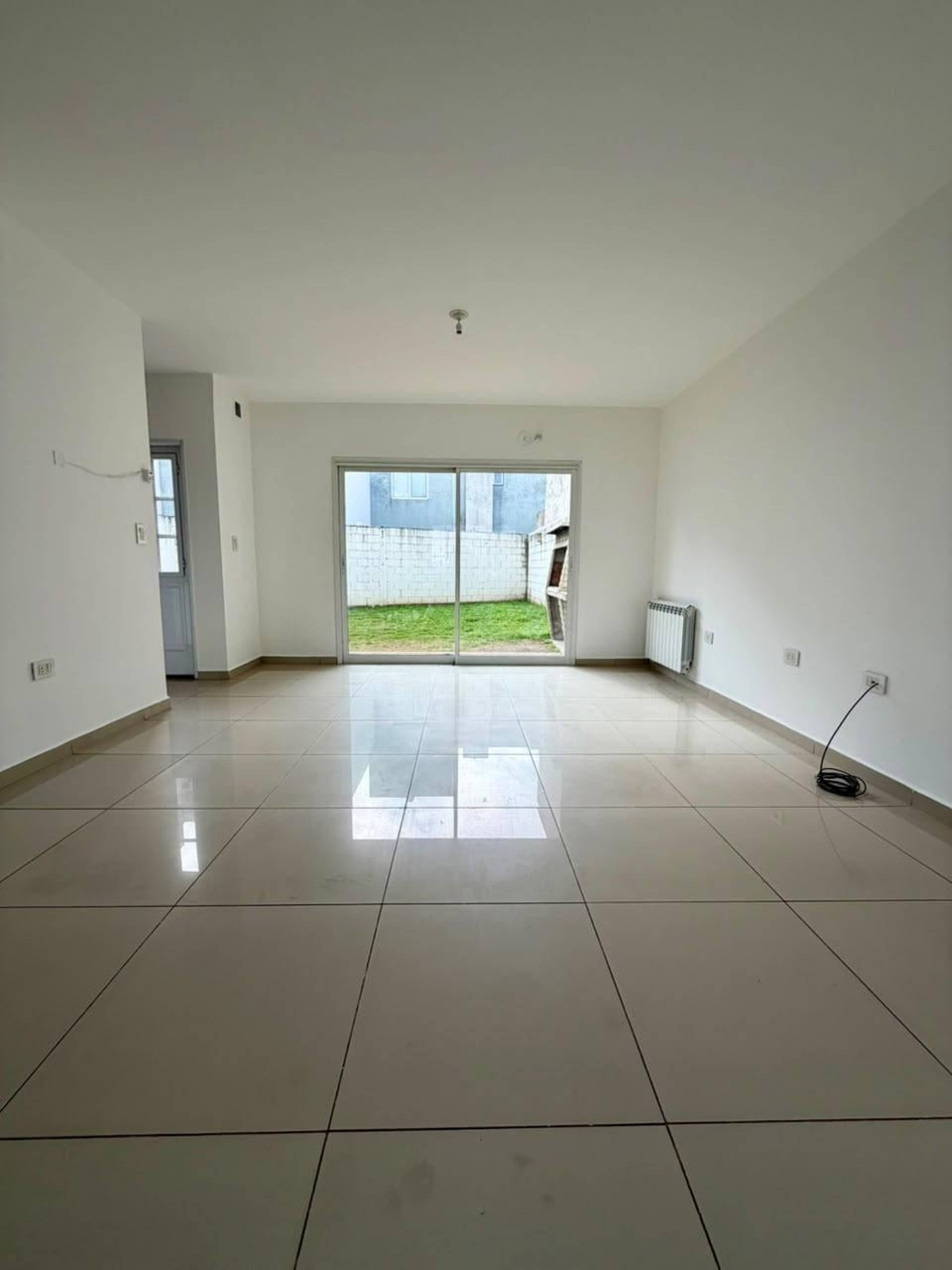 Dúplex Altos de Manantiales - living_comedor