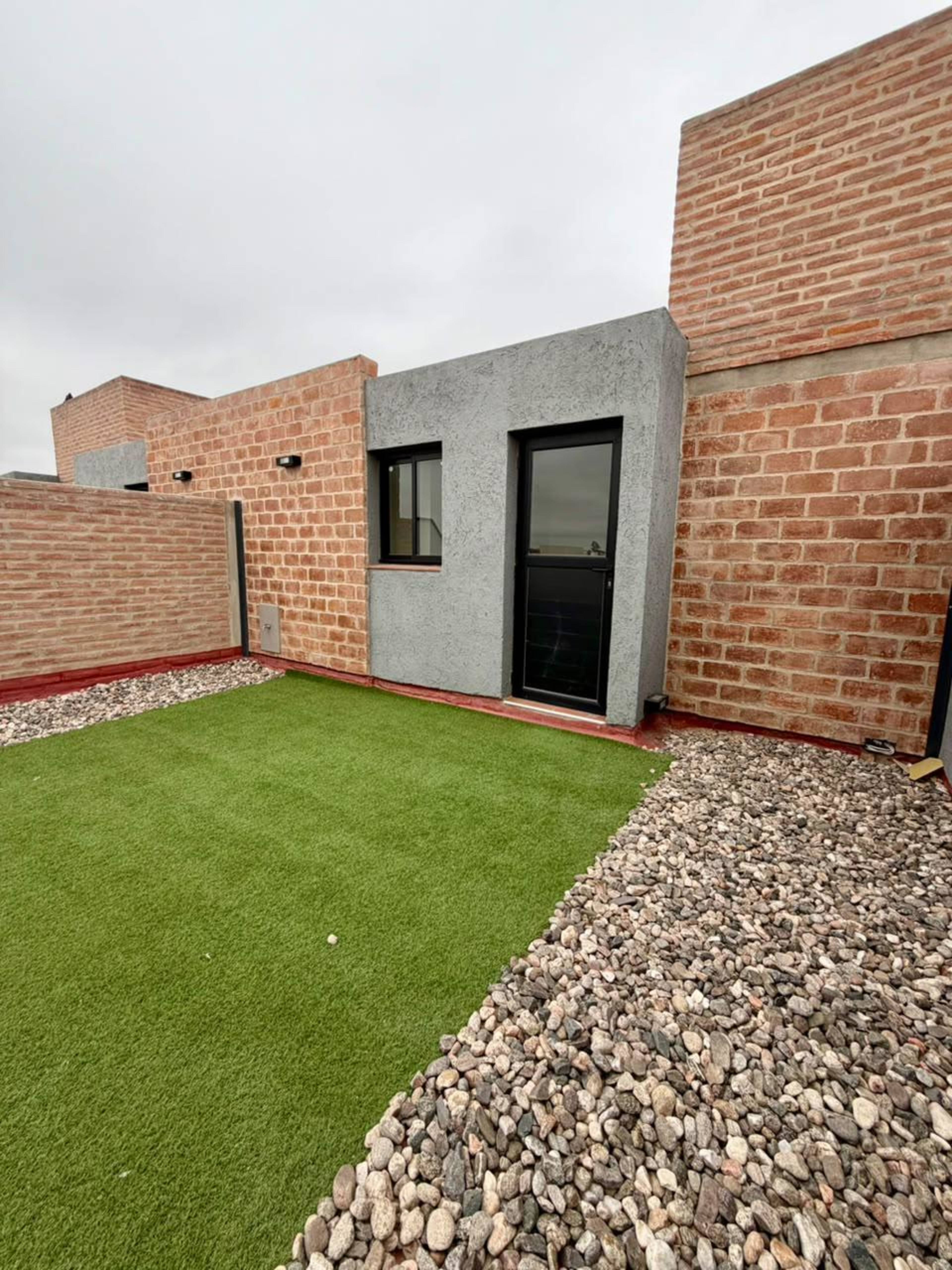 veta/prop-nuevas/ohiggins-alquiler - patio