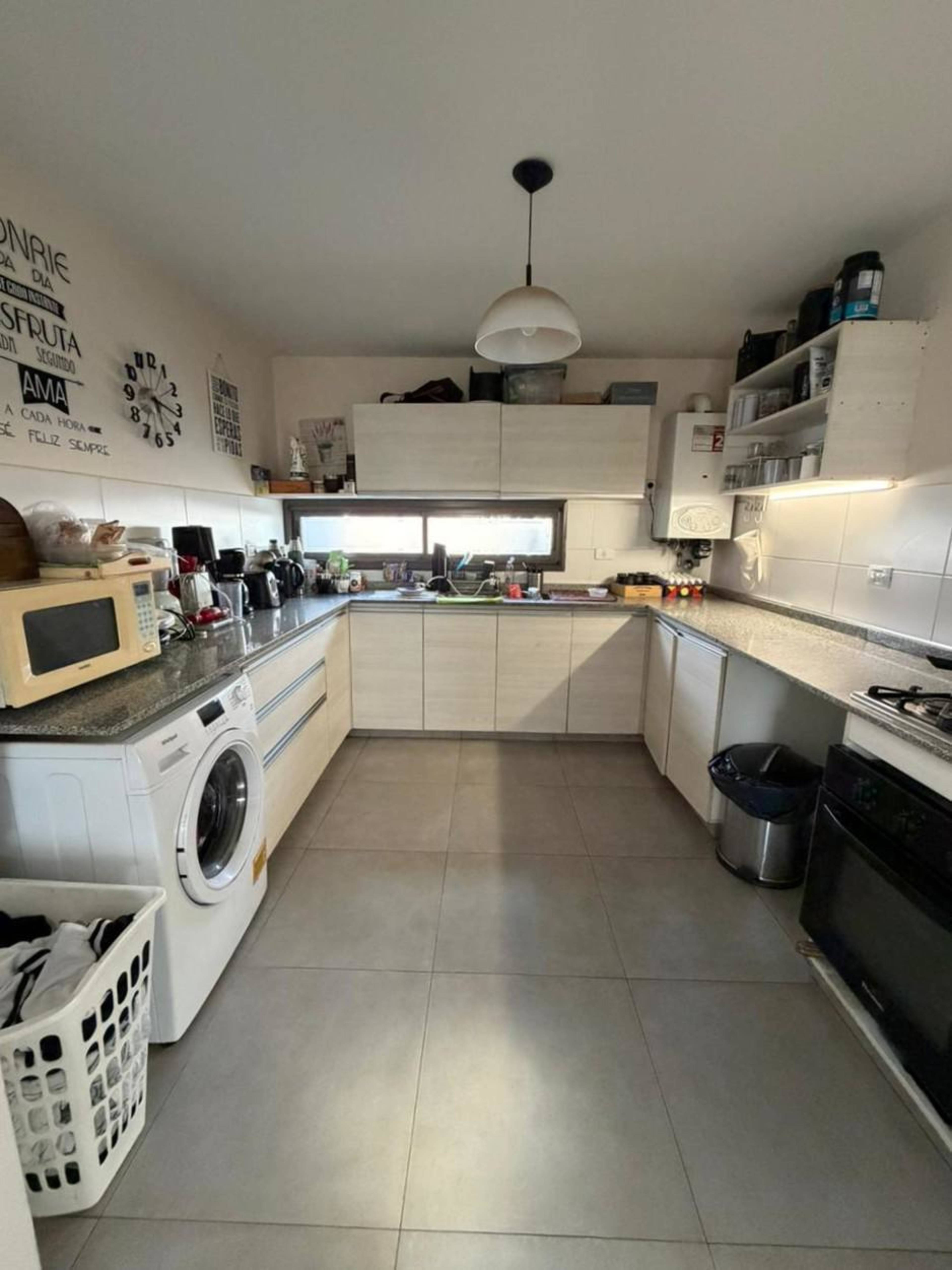 Dúplex Claros del Bosque - cocina