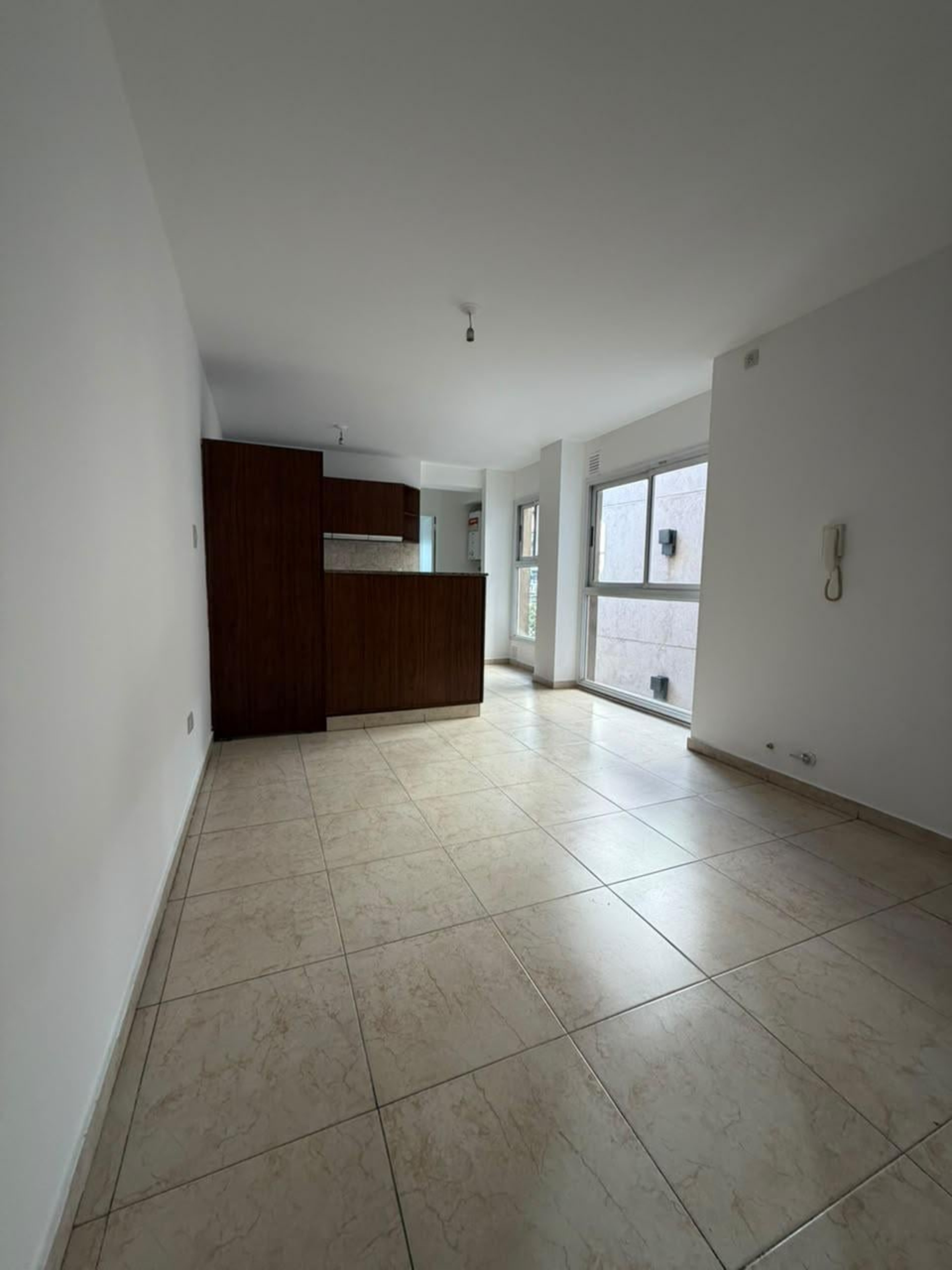 ALQUILO DEPTO 1 DORMITORIO - ALBERDI A MTS NUEVO CENTRO
