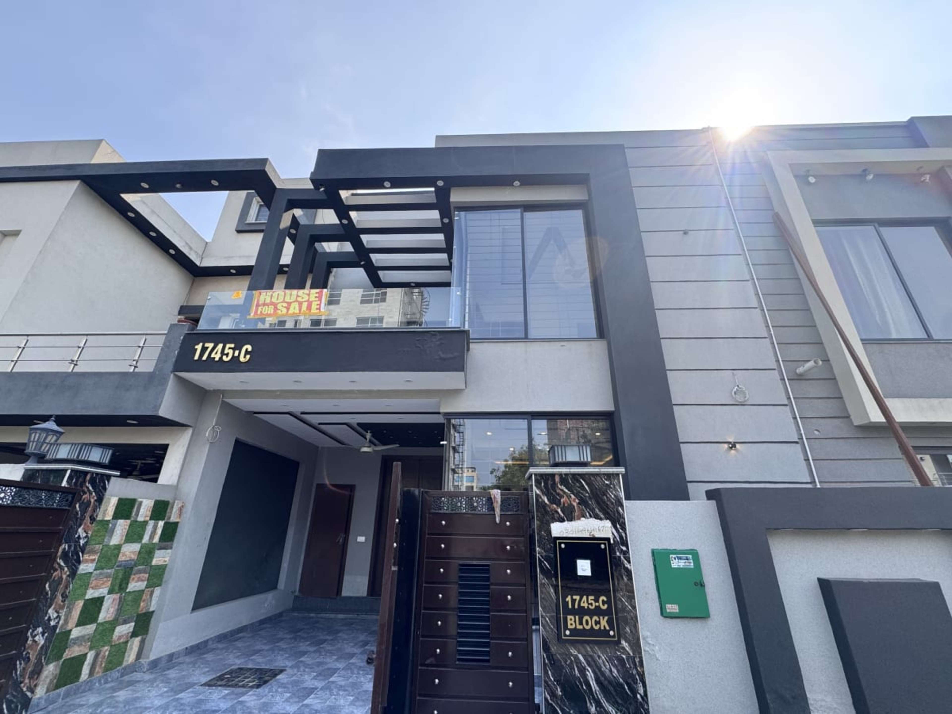 5 Marla Brand New House for Sale |  Prime location of Phase 2, Block C , Bahria Orchard Lahore.