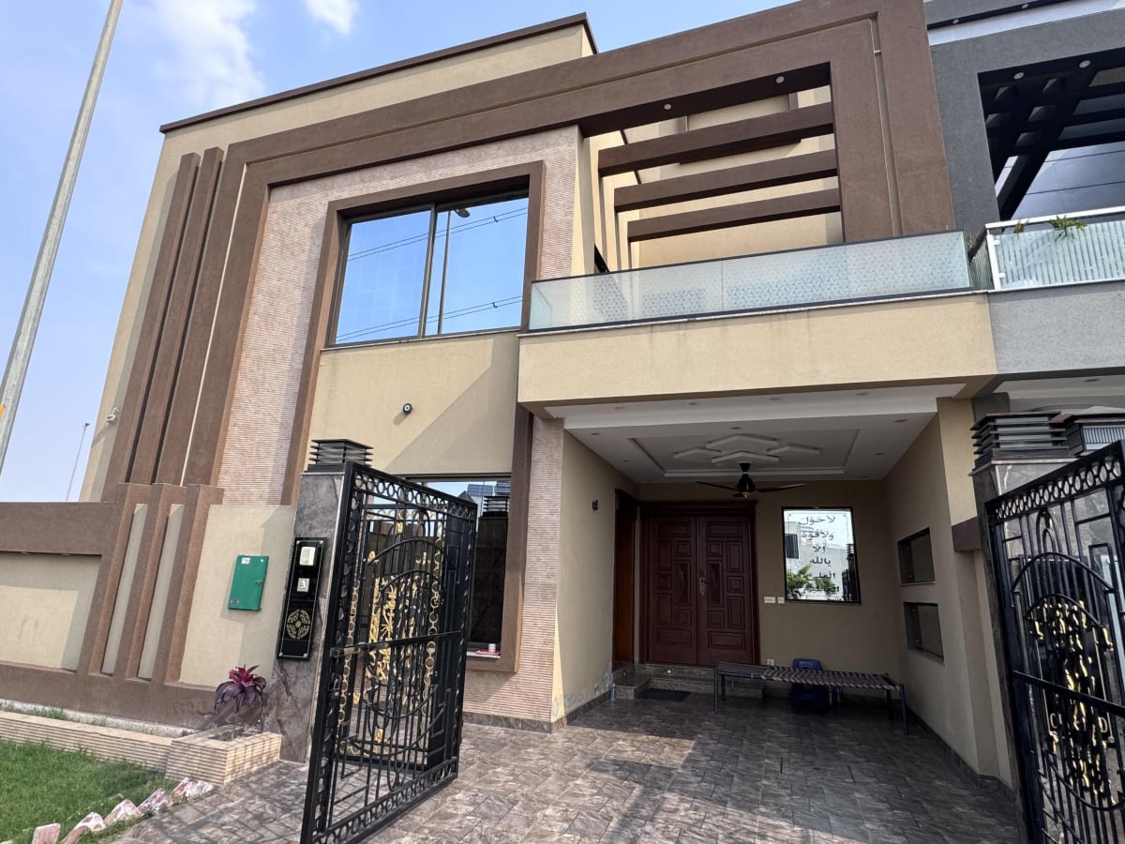5 Marla Corner House for Sale in Block L Phase 2 Bahria Orchard Lahore | Zameen Expert