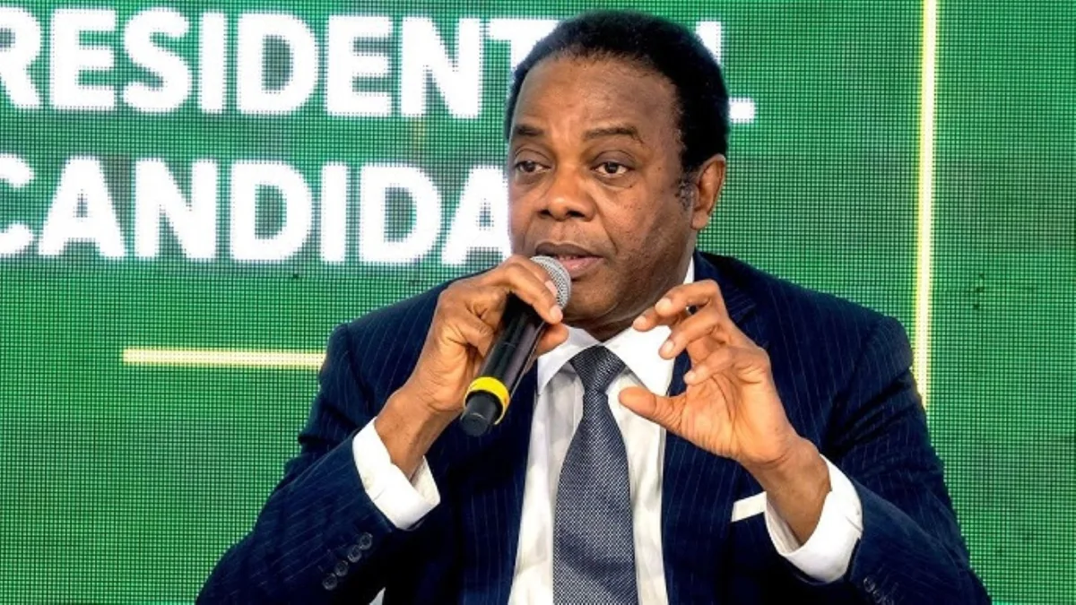 Donald Duke pledges to cut petrol to about N300 per litre if elected president