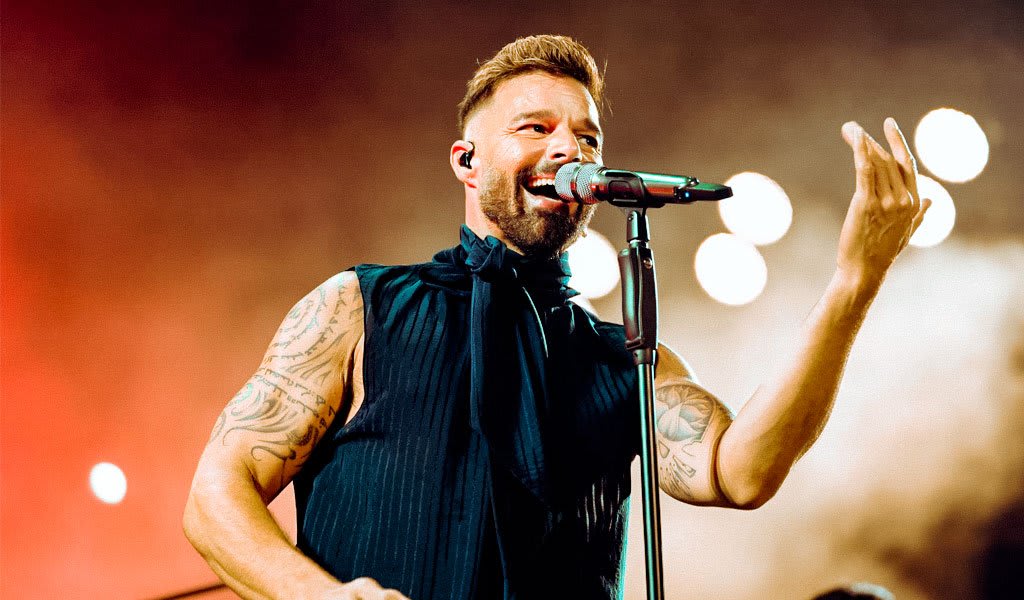 Pégate - Ricky Martin
