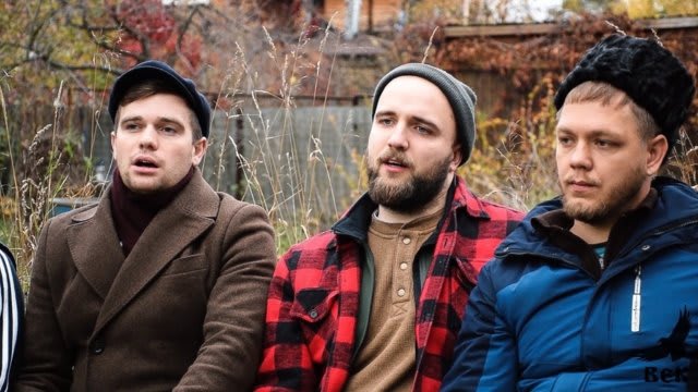 Vihozhu Odin Ya Na Dorogu