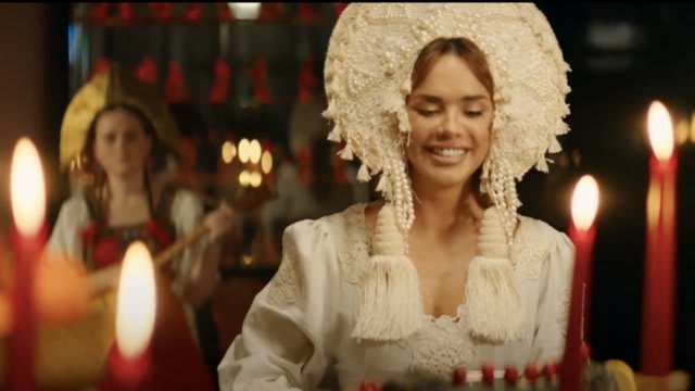 Ya Zhdala Etot Track