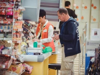 Возможный дефицит товаров в России: аналитики предупреждают о последствиях