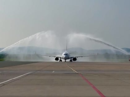 Авиалайнер компании China United Airlines совершил первый рейс во Владивосток