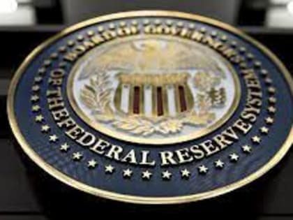 ФРС США сохранила базовую процентную ставку на уровне 5,25-5,5%