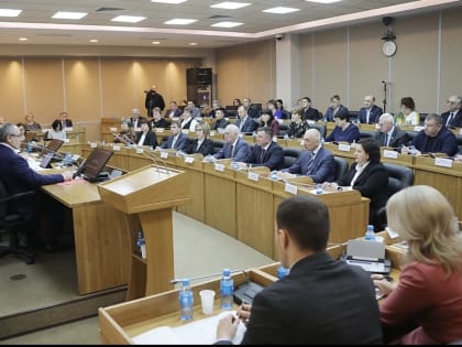 Про инициативный бюджет и роль депутатов Думы Артемовского городского округа в реализации конкурса «Твой проект» рассказала председатель Думы Наталья Волкова на заседании Совета пр