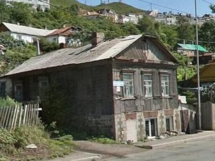 Аварийный дом 1917 года постройки снесут на улице Всеволода Сибирцева во Владивостоке