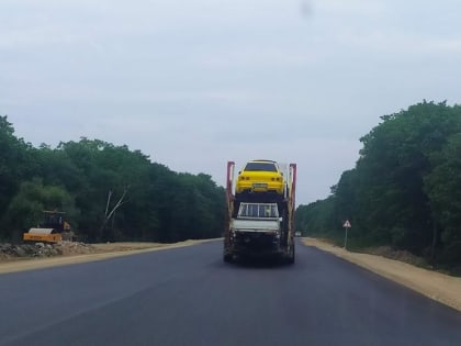 Владивосток стал самым популярным в России городом по вывозу машин в регионы