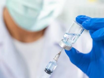 В Роспотребнадзоре разрешили не прививаться от коронавируса