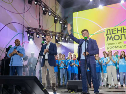 Депутаты Думы города Владивостока приняли участие в мероприятиях «Молодежной недели»