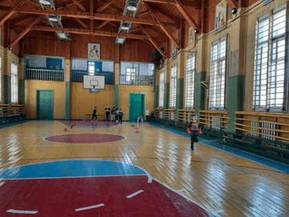 Стадион капитально ремонтируют благодаря «Твоему проекту» в отдаленном поселке Приморья