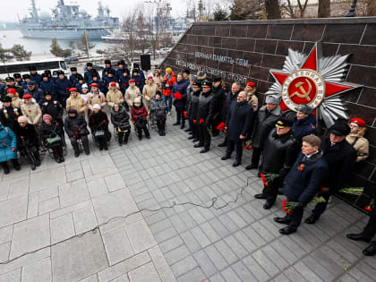 В Приморье почтили память жертв блокады Ленинграда
