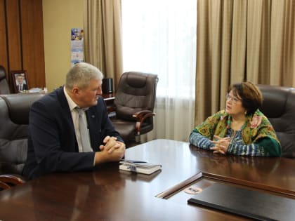 Арсеньев с рабочим визитом посетила сенатор Л.З. Талабаева