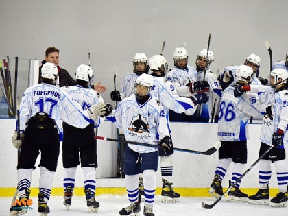 Приморский «Полюс-2006» – бронзовый призер всероссийских соревнований «Золотая шайба»