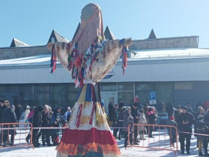 ЛЕСОЗАВОДЧАНЕ ПРОВОДИЛИ ЗИМУ