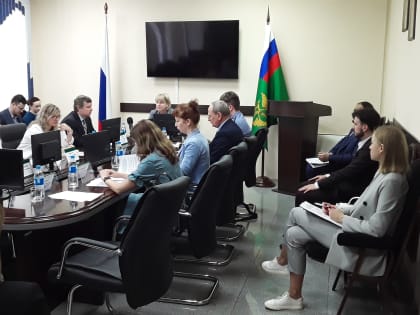 В Главном управлении прошло рабочее совещание с органами исполнительной власти Приморского края по вопросу направления копий нормативных правовых актов для внесения в федеральный р