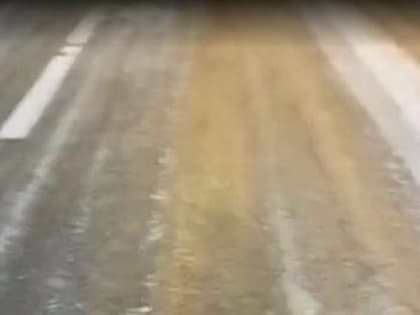 "Осторожно, дорога - чистый лед": федеральная трасса в Приморье превратилась в каток