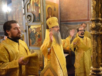 Епископ Уссурийский Иннокентий совершил литургию в Пафнутьево-Боровском монастыре