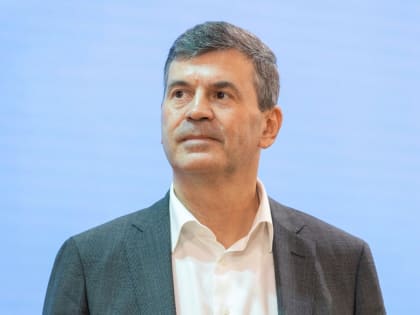 И.о. ректора Президентской академии Алексей Комиссаров заявил о готовности запустить «школу мэров» для муниципальных госслужащих