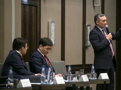 Валерий Лимаренко: развиваем нефтегазовую и энергетическую отрасли на Сахалине