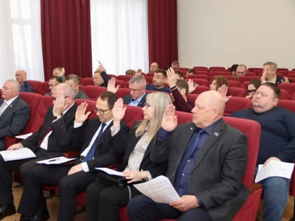 Сегодня, 23 января, состоялось первое в этом году заседание Думы Артёма. Депутаты рассмотрели 11 вопросов повестки