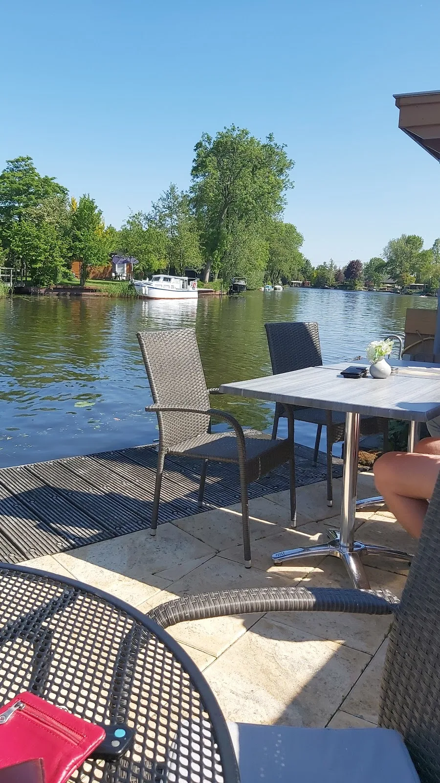 Een foto van het terras