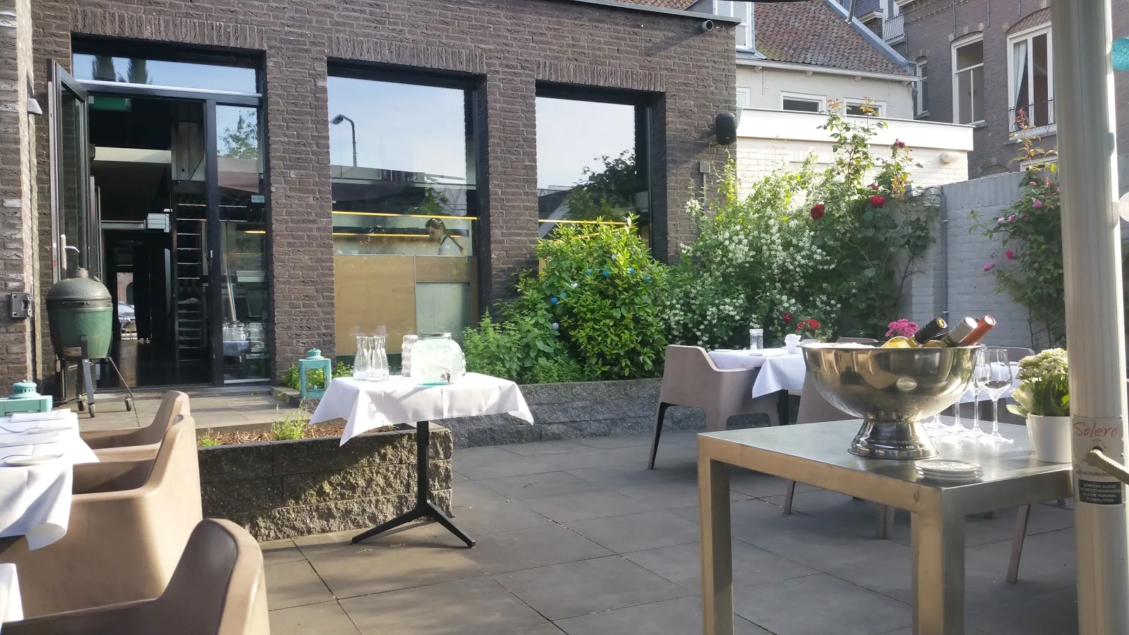 Een foto van het terras