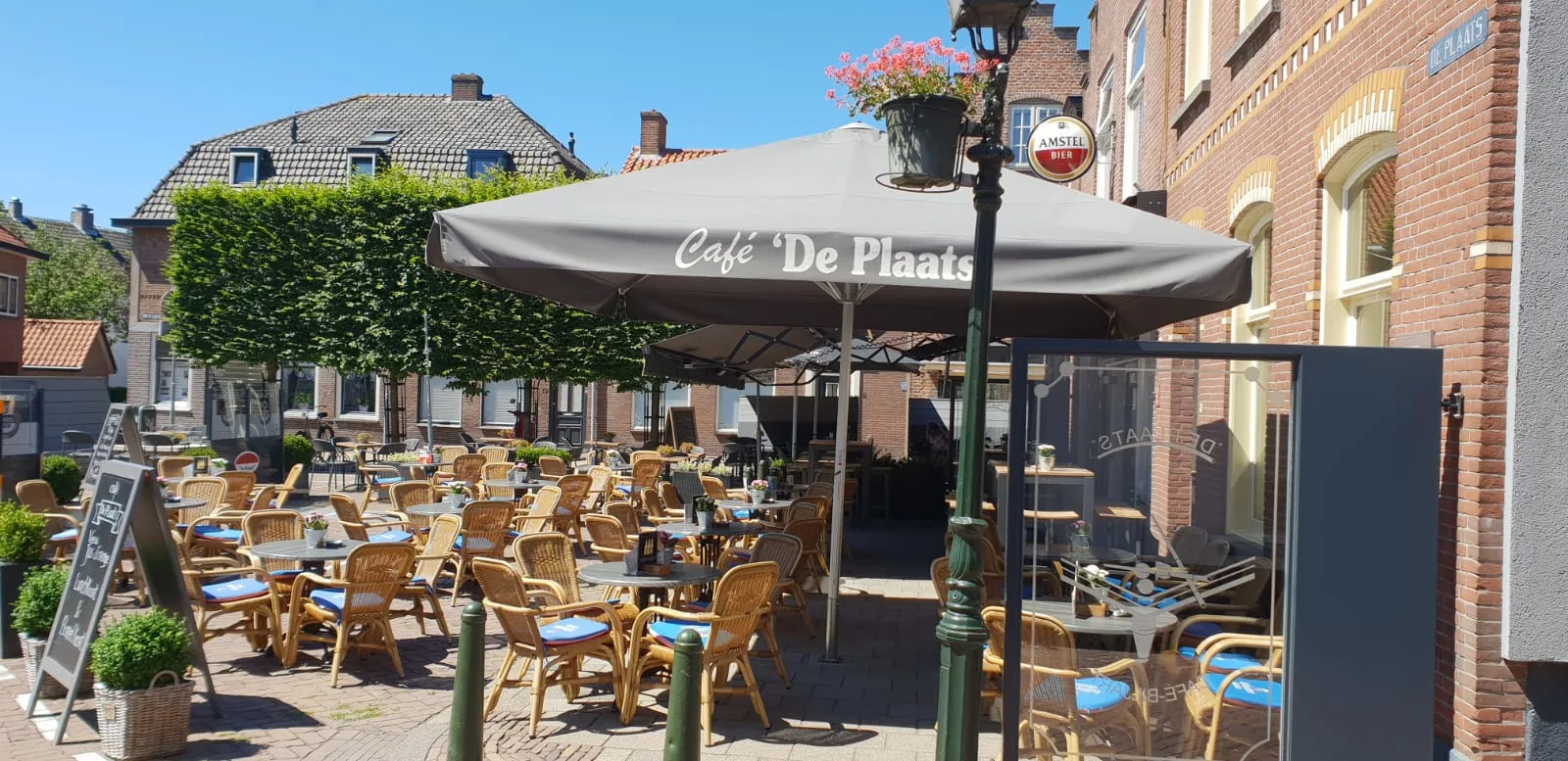 Een foto van het terras