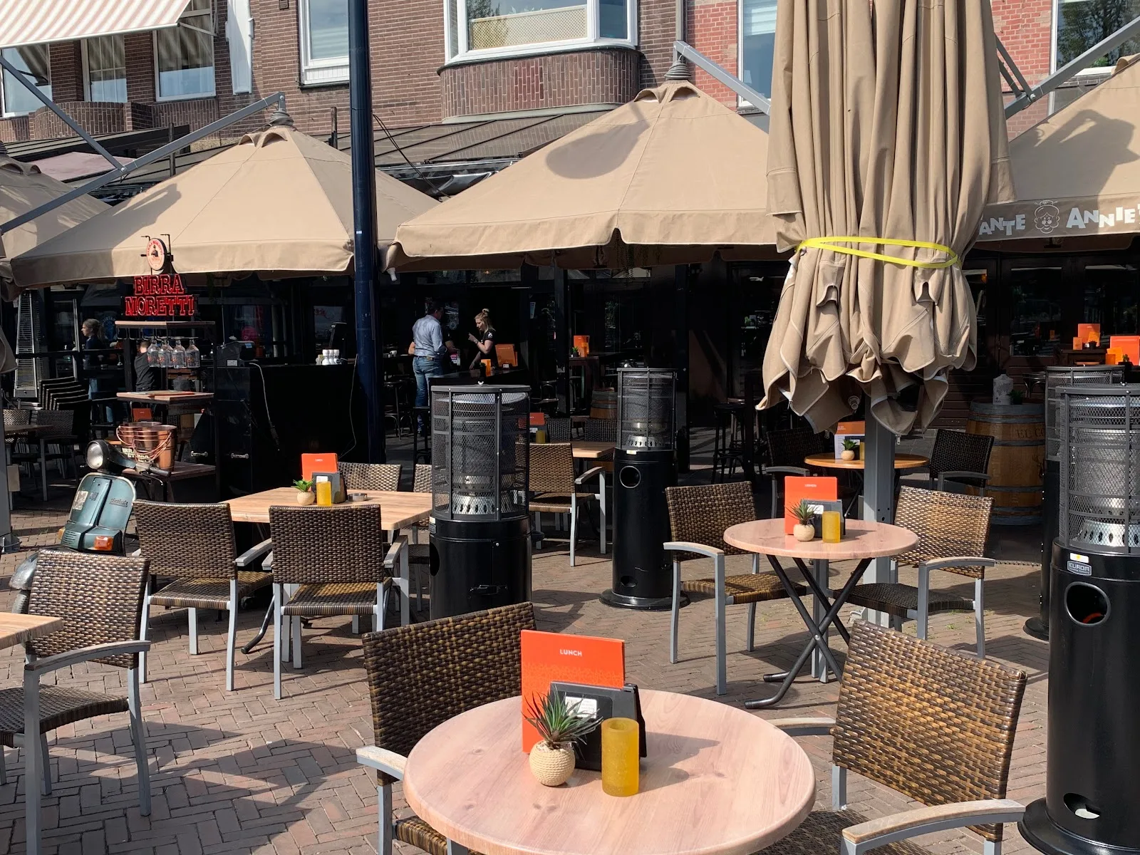 Een foto van het terras