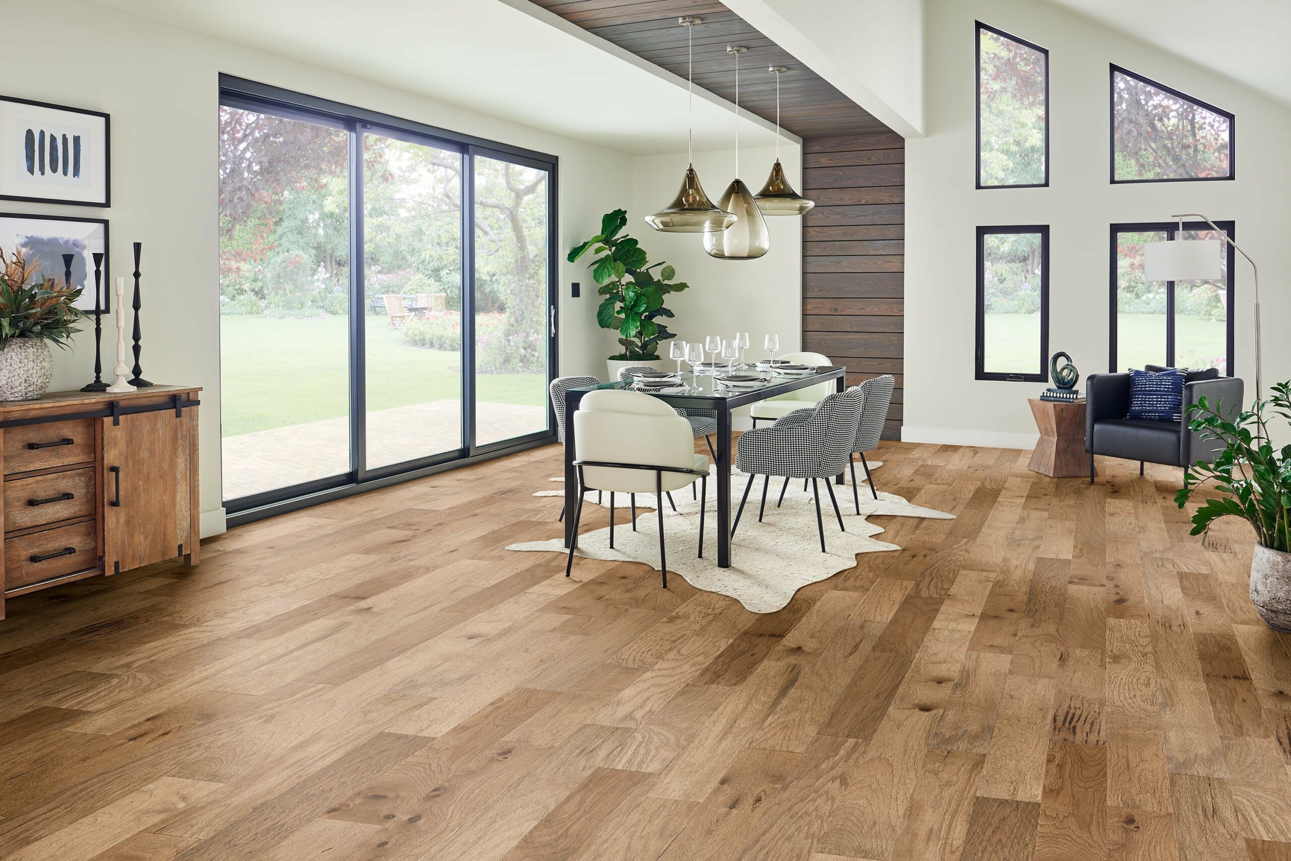 Hartco Historic Reveal 6" x 48" RL Warm Brown