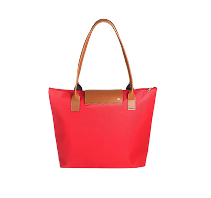 Bolsa vermelha de costas