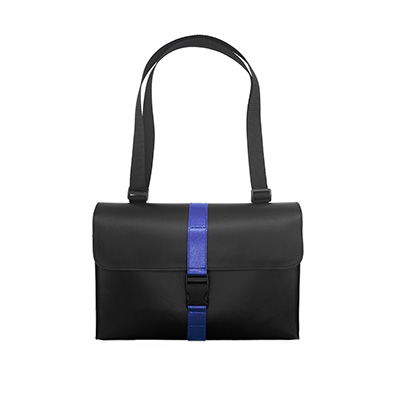 Pasta IBM Note de frente, perfeita como brinde executivo funcional para notebook.