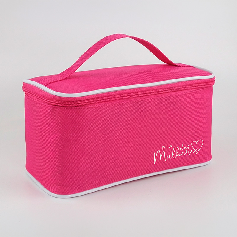 uma térmica rosa personalizada fechada vista de angulo