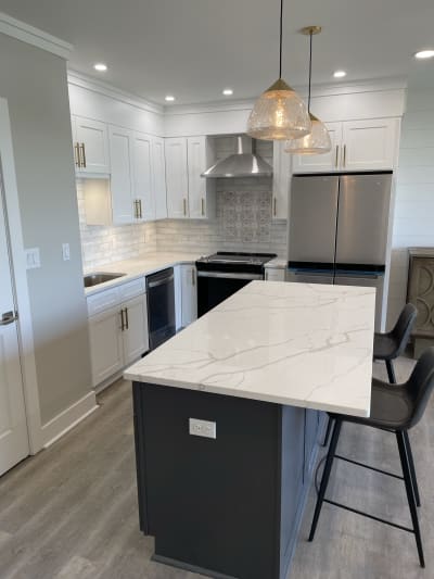 kitchen island and backsplash